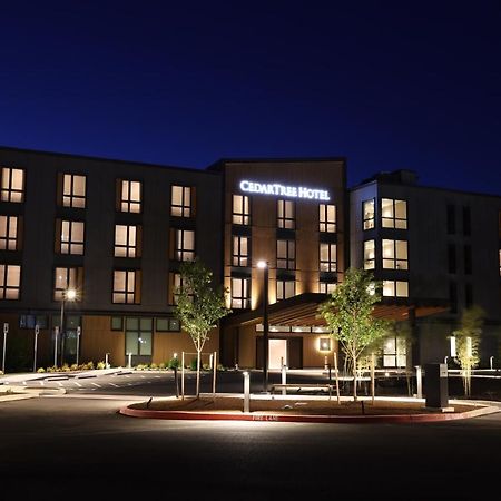 Cedartree Hotel Portland Hillsboro Dış mekan fotoğraf