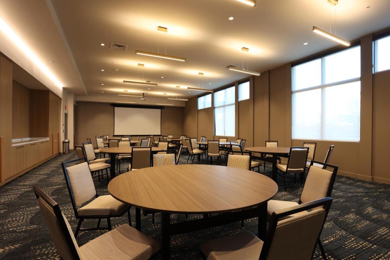 Cedartree Hotel Portland Hillsboro Dış mekan fotoğraf