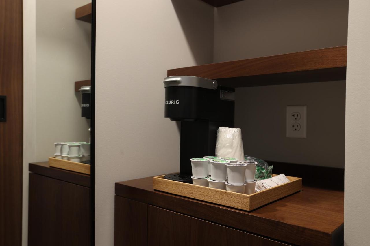 Cedartree Hotel Portland Hillsboro Dış mekan fotoğraf